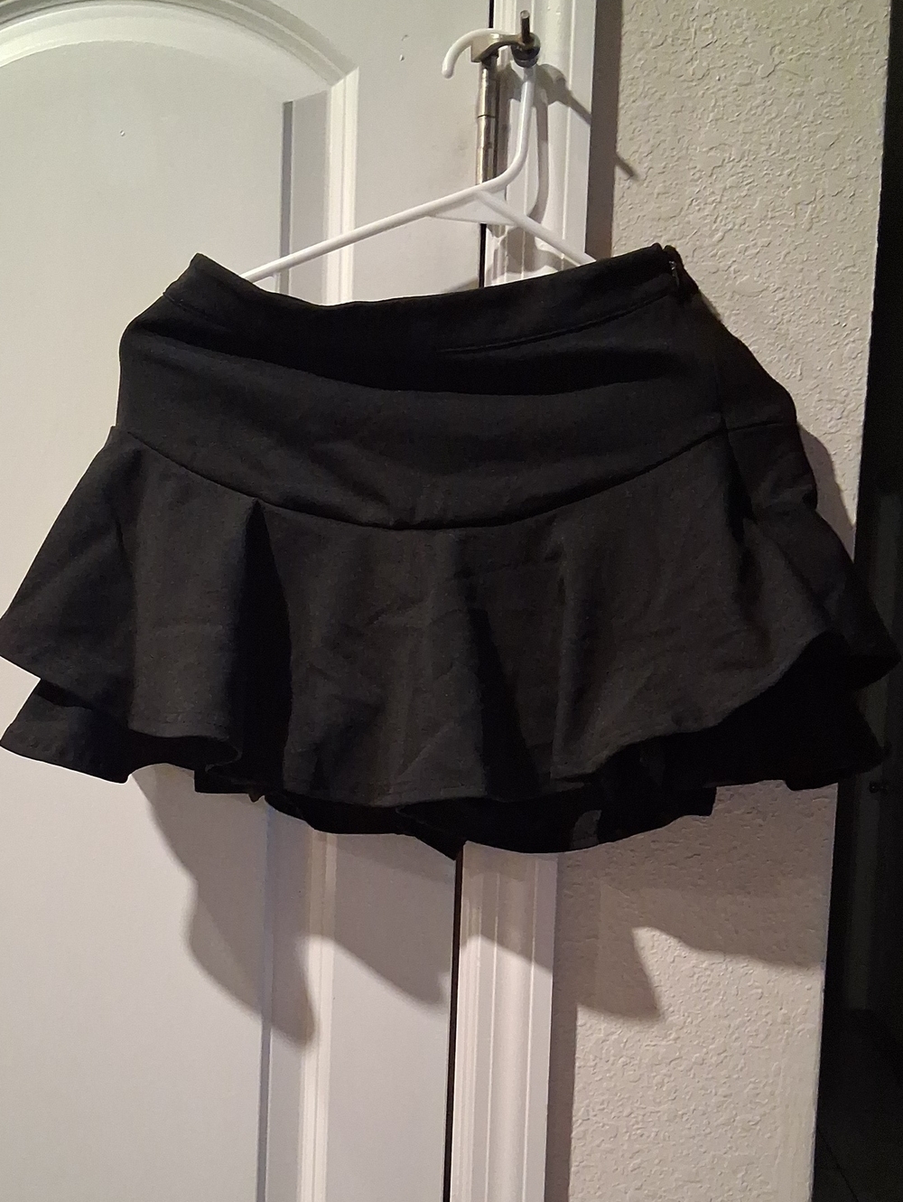 Women’s Black Flared Mini Skort - Classic Ruffle Style